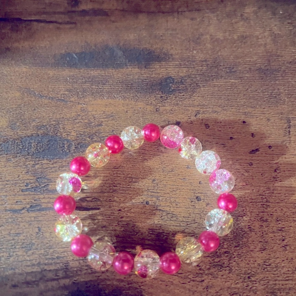 One of a Kind: Never Worn 
Glass Beaded Bracelet 
Created By CHELSEA’